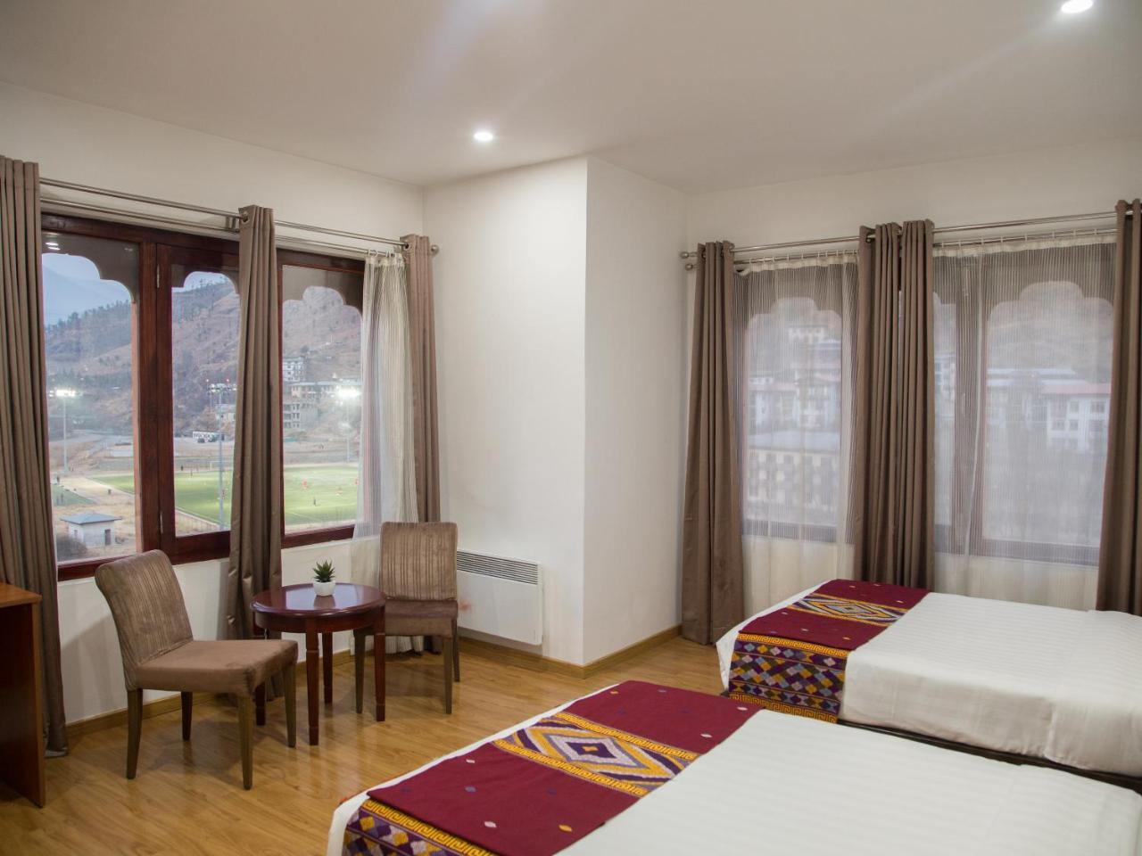 Riverside Hotel Timpu Kültér fotó